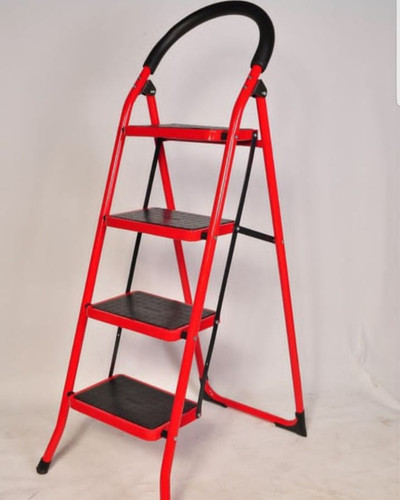 نردبان خانگی تاشو ۴پله کارآسان